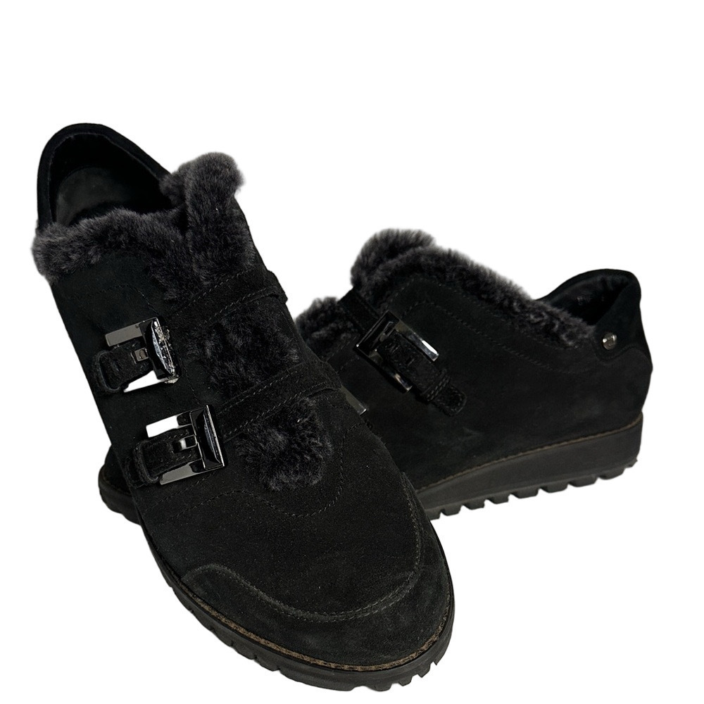 Stuart Weitzman Black Suede Shearling Buckle Sneakers – Size 9